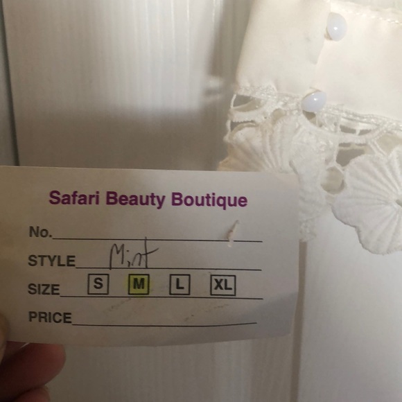 Elegant and Sexy White Top - Picture 5 of 6